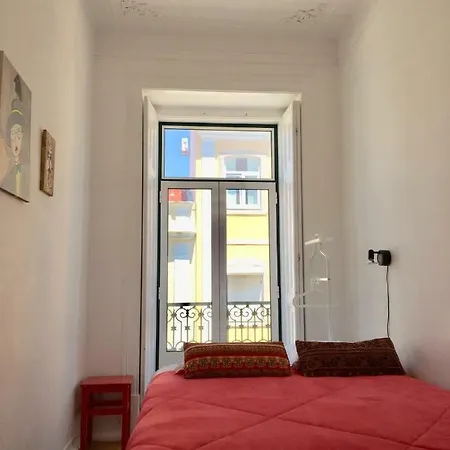 Guest house Inlisbonsms 3*